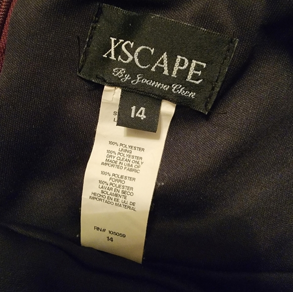 Xscape Red Ombre Strapless Bubble Dress - Size 14 - Picture 3 of 3